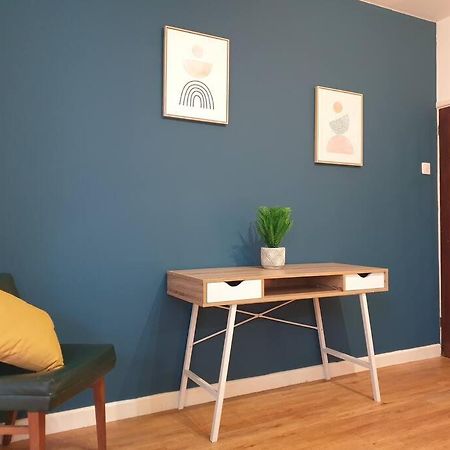 City Townhouse Close To Cafes And Restaurants NWI Exteriör bild