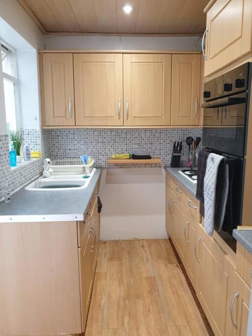 City Townhouse Close To Cafes And Restaurants NWI Exteriör bild